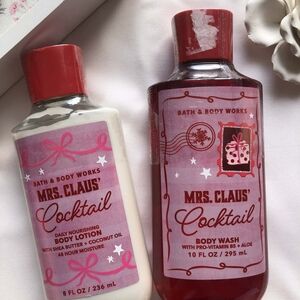 Bath & Body Works Mrs. Claus' Cocktail Body Wash - Red and White